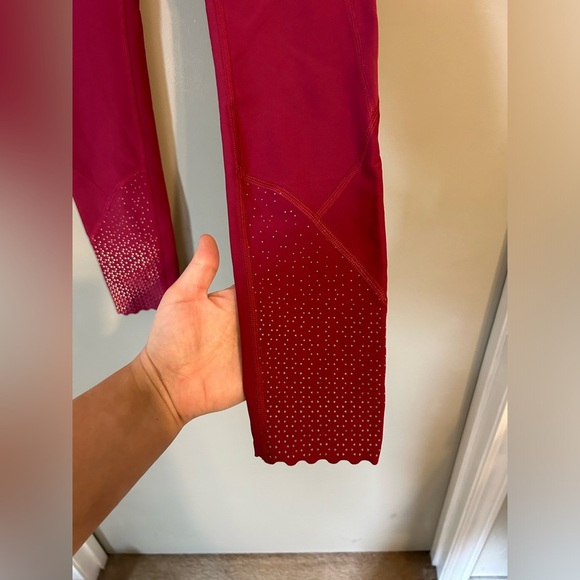 Lululemon tight stuff tight II reflective leggings size 6 - Picture 3 of 5